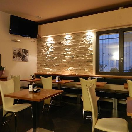 Locanda Trattoria Caffe Cavour Cittadella Eksteriør bilde